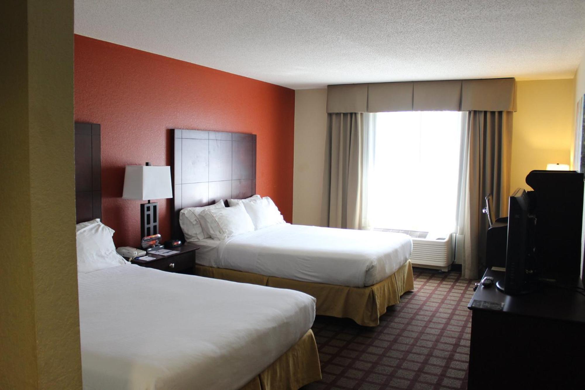 Holiday Inn Express Hotel & Suites Chicago-Algonquin By Ihg Exterior foto