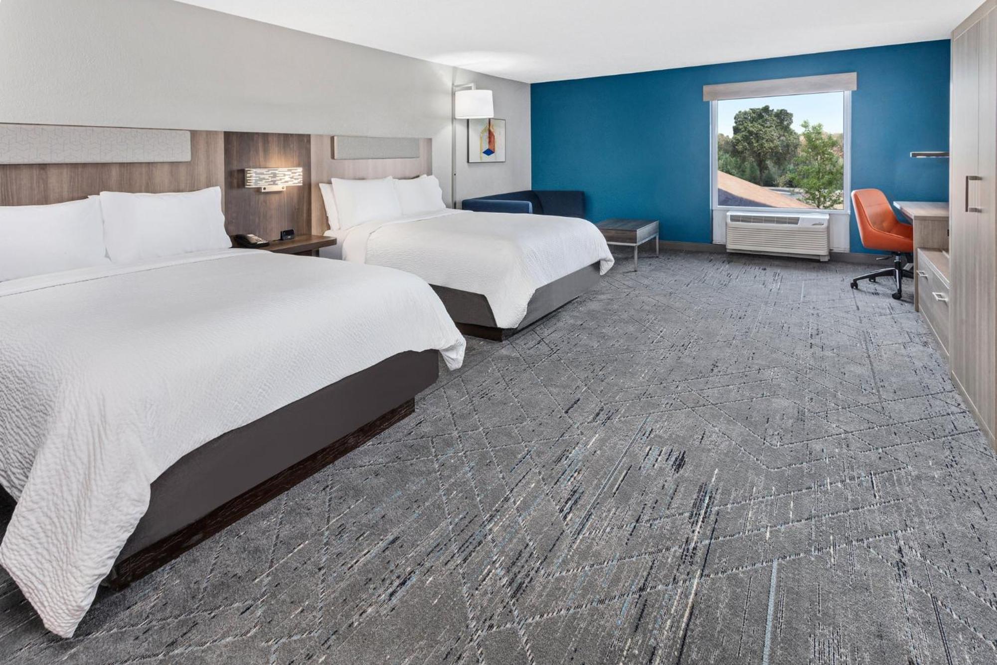 Holiday Inn Express Hotel & Suites Chicago-Algonquin By Ihg Exterior foto
